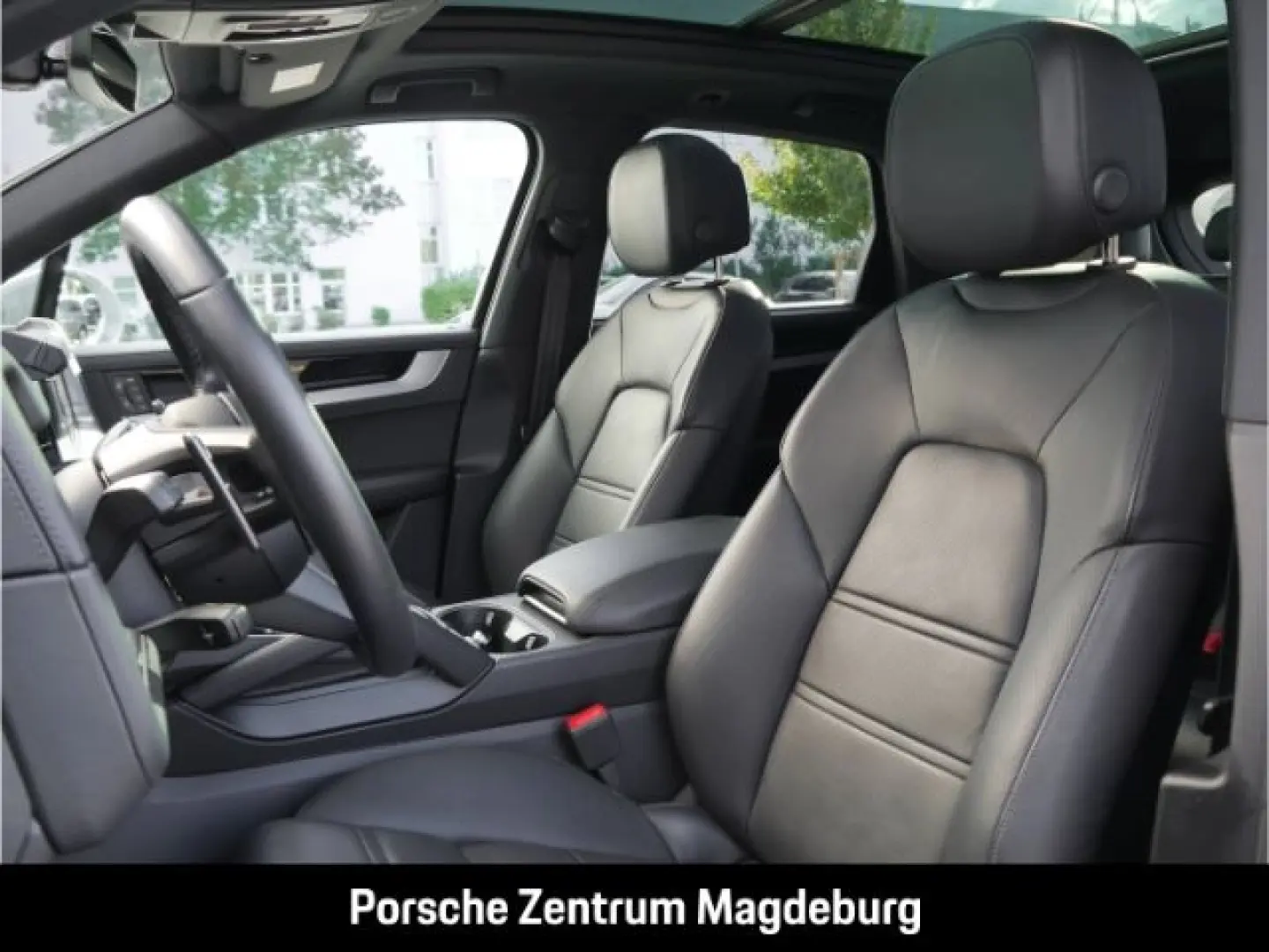 Cayenne E-Hybrid PANO PASM BOSE HD-MATRIX INNO