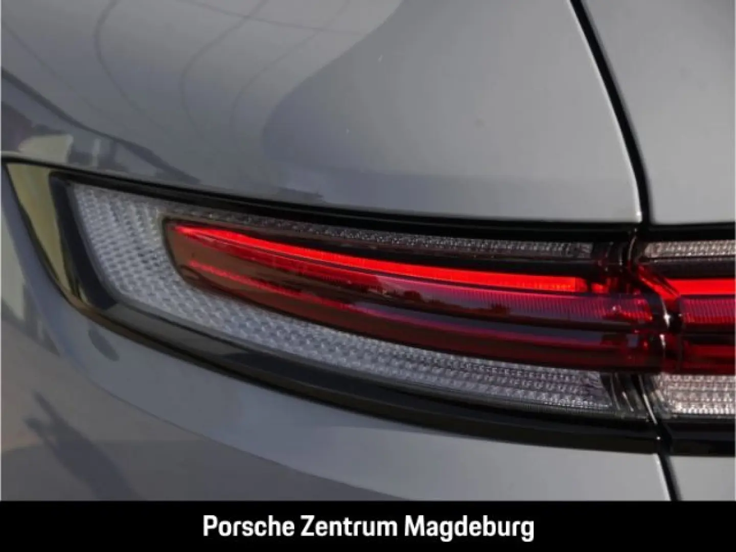 Cayenne E-Hybrid PANO PASM BOSE HD-MATRIX INNO