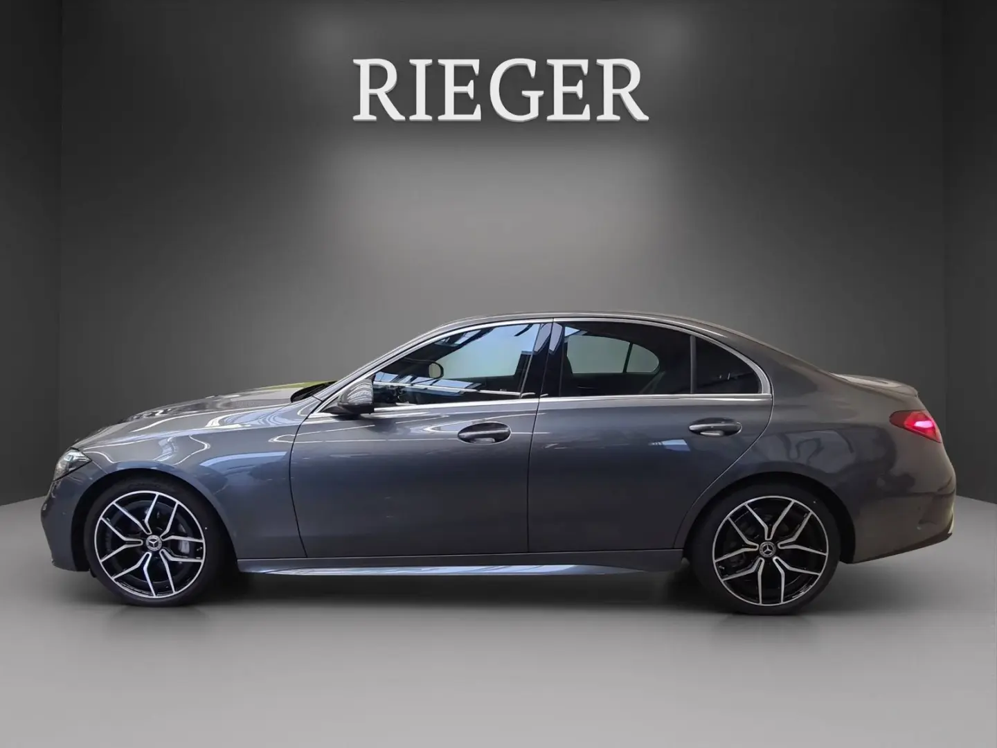 C 220 d AMG AHK Alarm SHZ Spurhalte Kamera 19