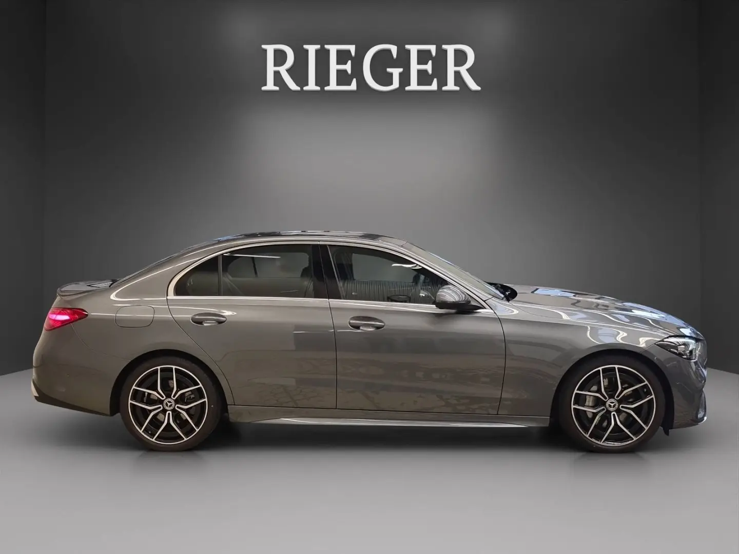 C 220 d AMG AHK Alarm SHZ Spurhalte Kamera 19