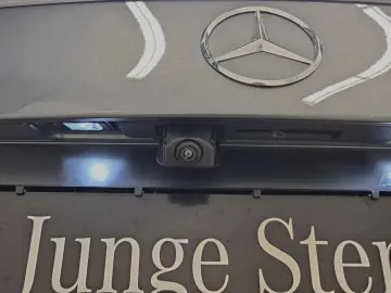 C 220 d AMG AHK Alarm SHZ Spurhalte Kamera 19