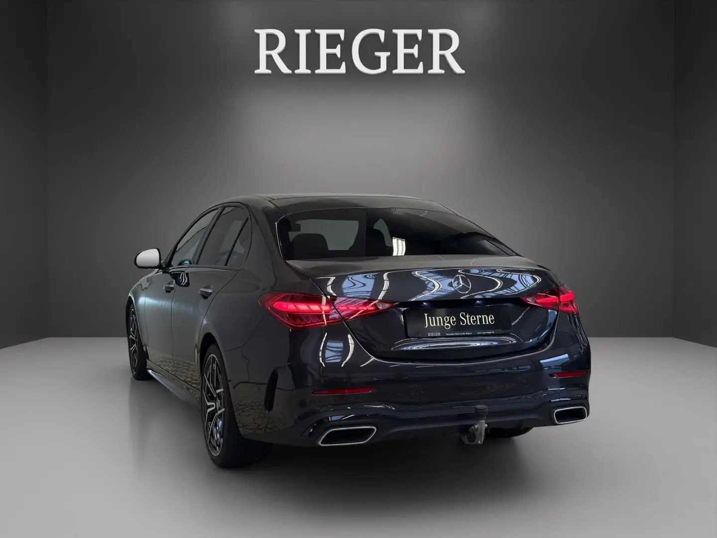 C 300 d AMG-PLUS 19  AHK NIGHT KeylessGO WinterP