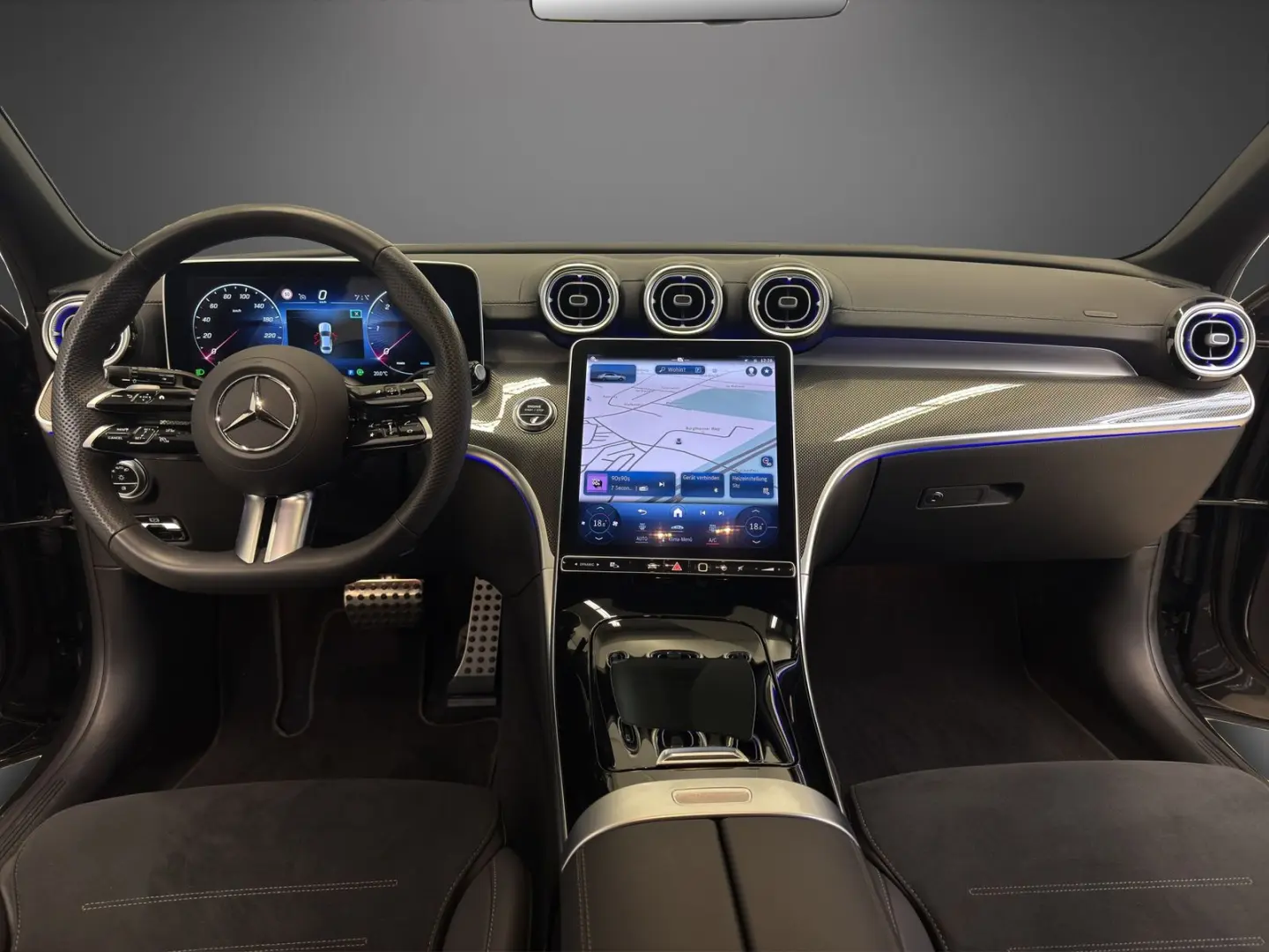 C 300 d AMG-PLUS 19  AHK NIGHT KeylessGO WinterP