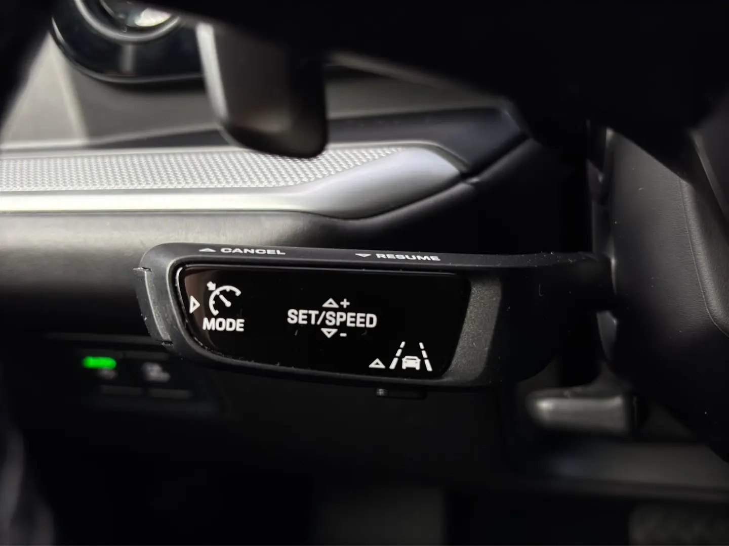 Cayenne E-Hybrid   SportDesign Paket   22-Zoll