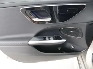 C 300 4M AMG ADV. NIGHT PANO AMBI LED FLA KAMERA