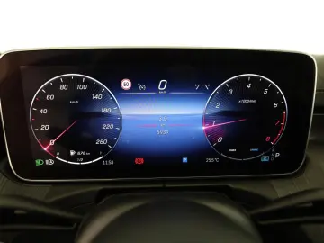 C 300 4M AMG ADV. NIGHT PANO AMBI LED FLA KAMERA