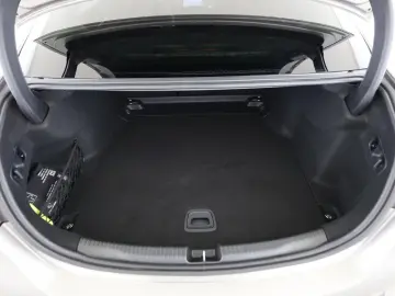 C 300 4M AMG ADV. NIGHT PANO AMBI LED FLA KAMERA