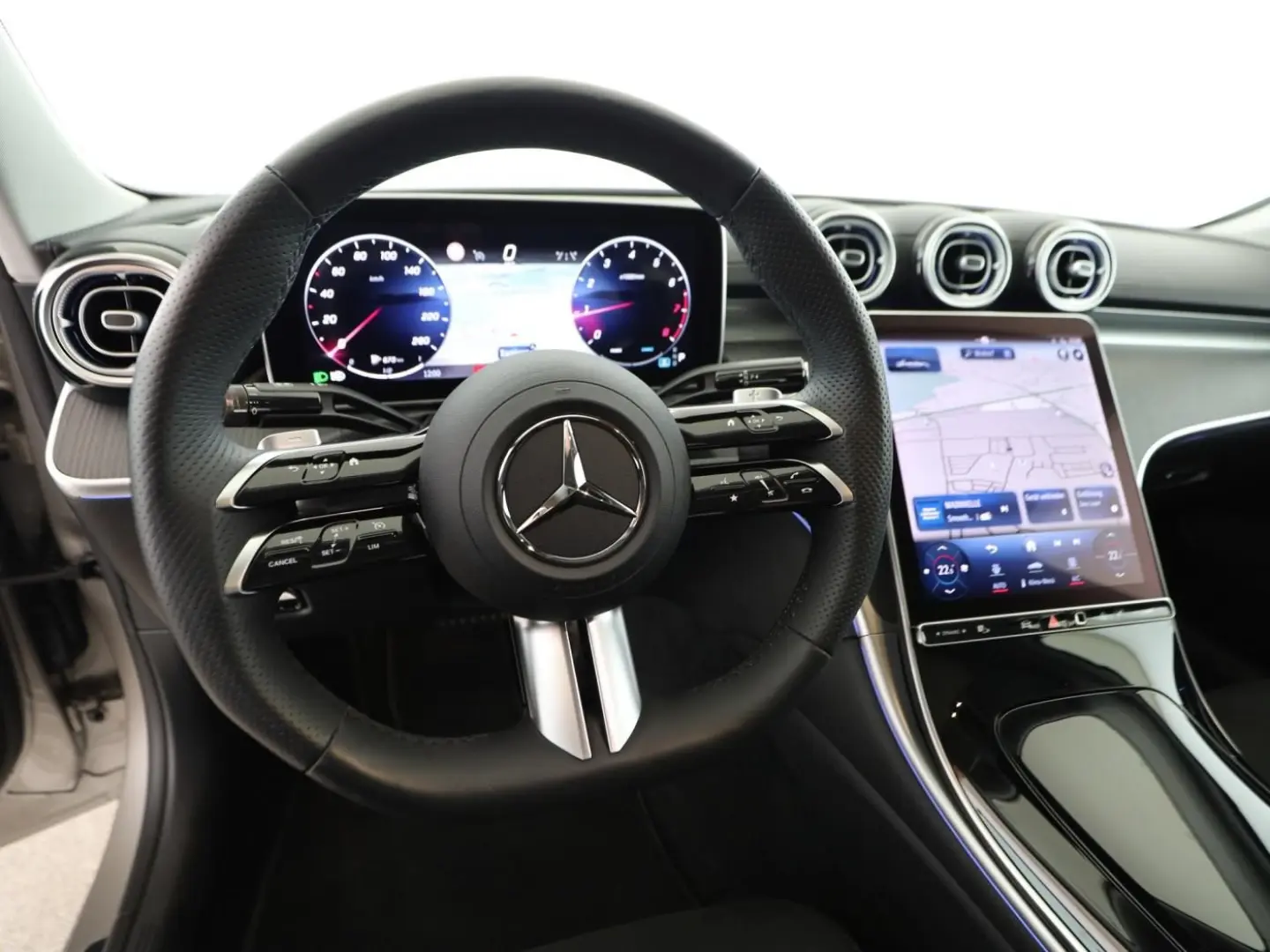 C 300 4M AMG ADV. NIGHT PANO AMBI LED FLA KAMERA