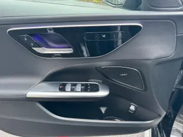 C 300d AMG AHK RFK Ambiente Night SportfahrW