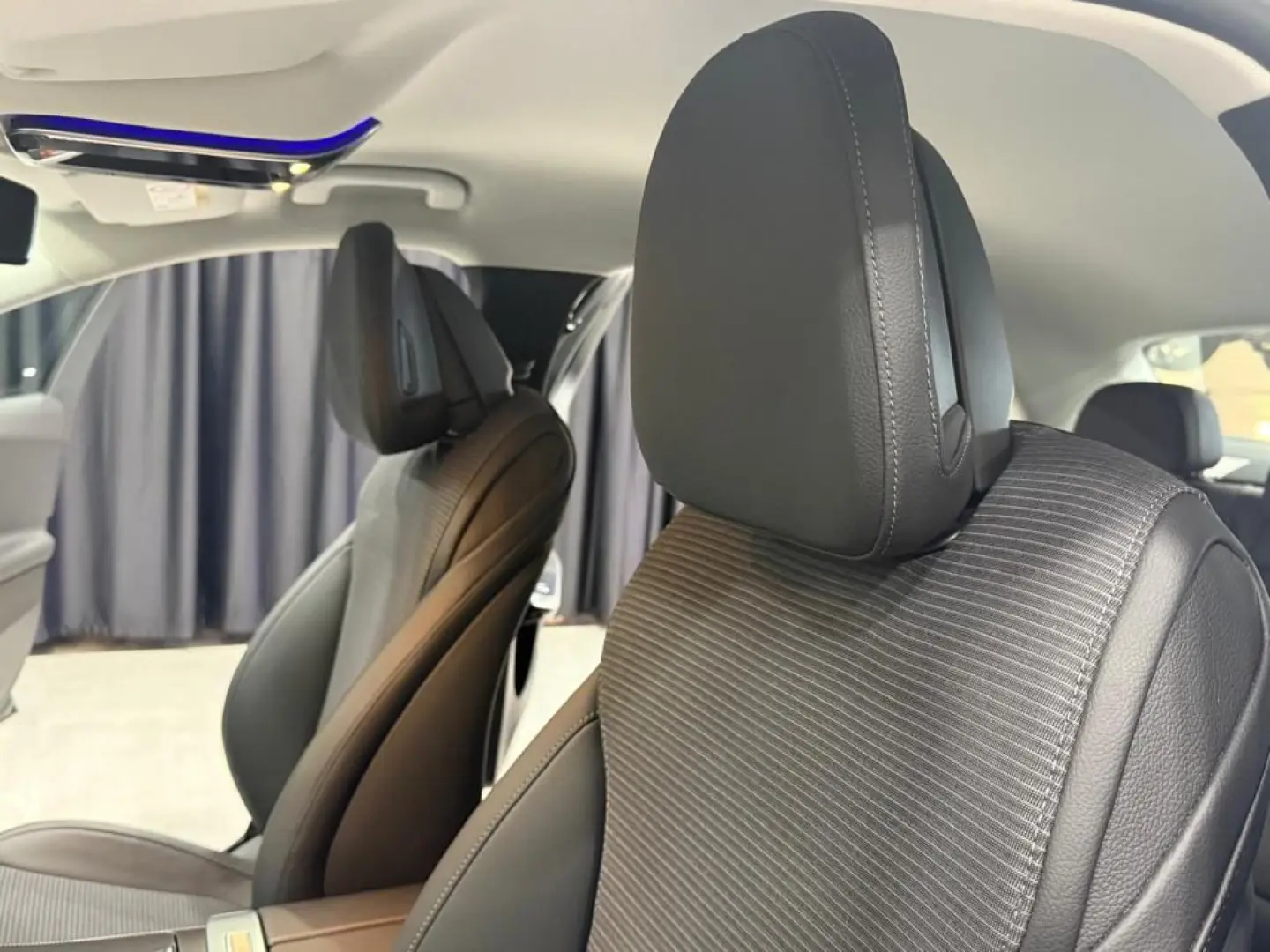 C 220 d Limousine 9G-Tronic Navi Leder LED AHK