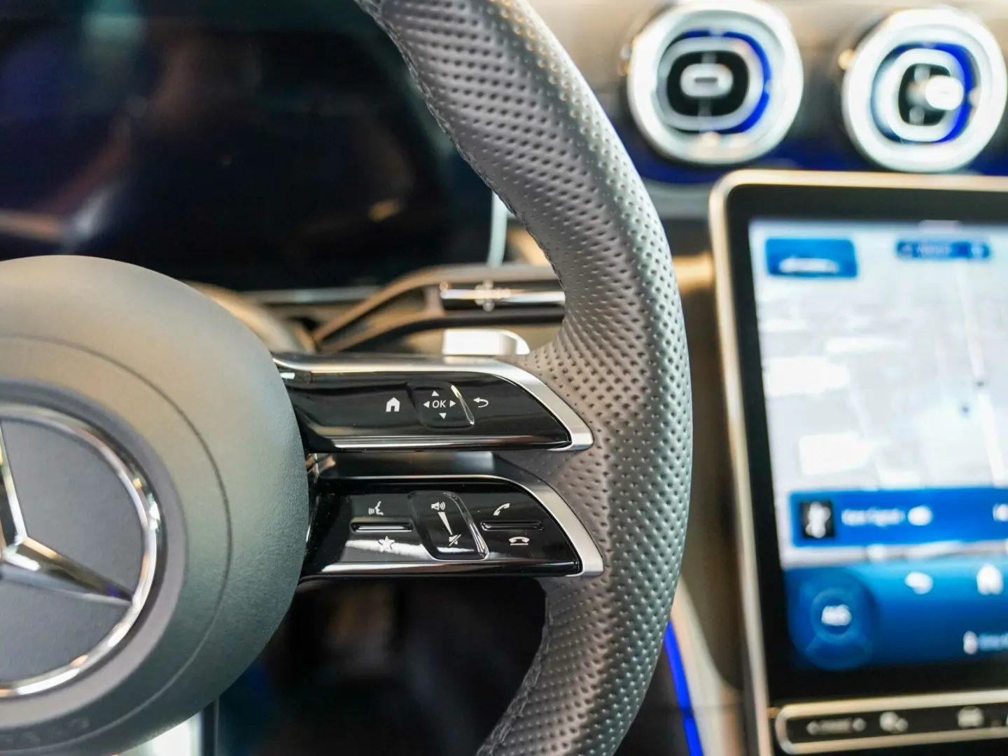 C 200 AMG Line Night Schiebedach Memory Kamera