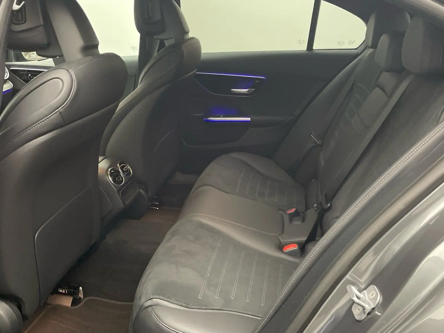 C 300 e AMG Digital-Light 360 -Kamera MBUX AHK