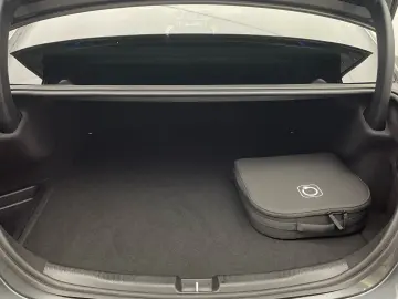 C 300 e AMG Digital-Light 360 -Kamera MBUX AHK