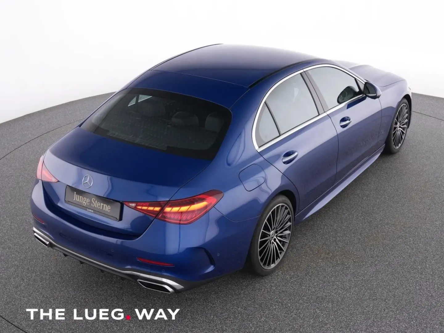 C 220 d AMG MBUX DLight AHK KeylGo Amb 360  19''