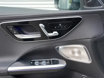 C220d 2x AMG PREMIUM  PANO HUD 360 AHK