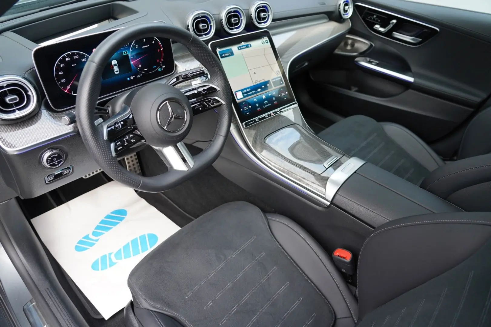 C220d 2x AMG PREMIUM  PANO HUD 360 AHK