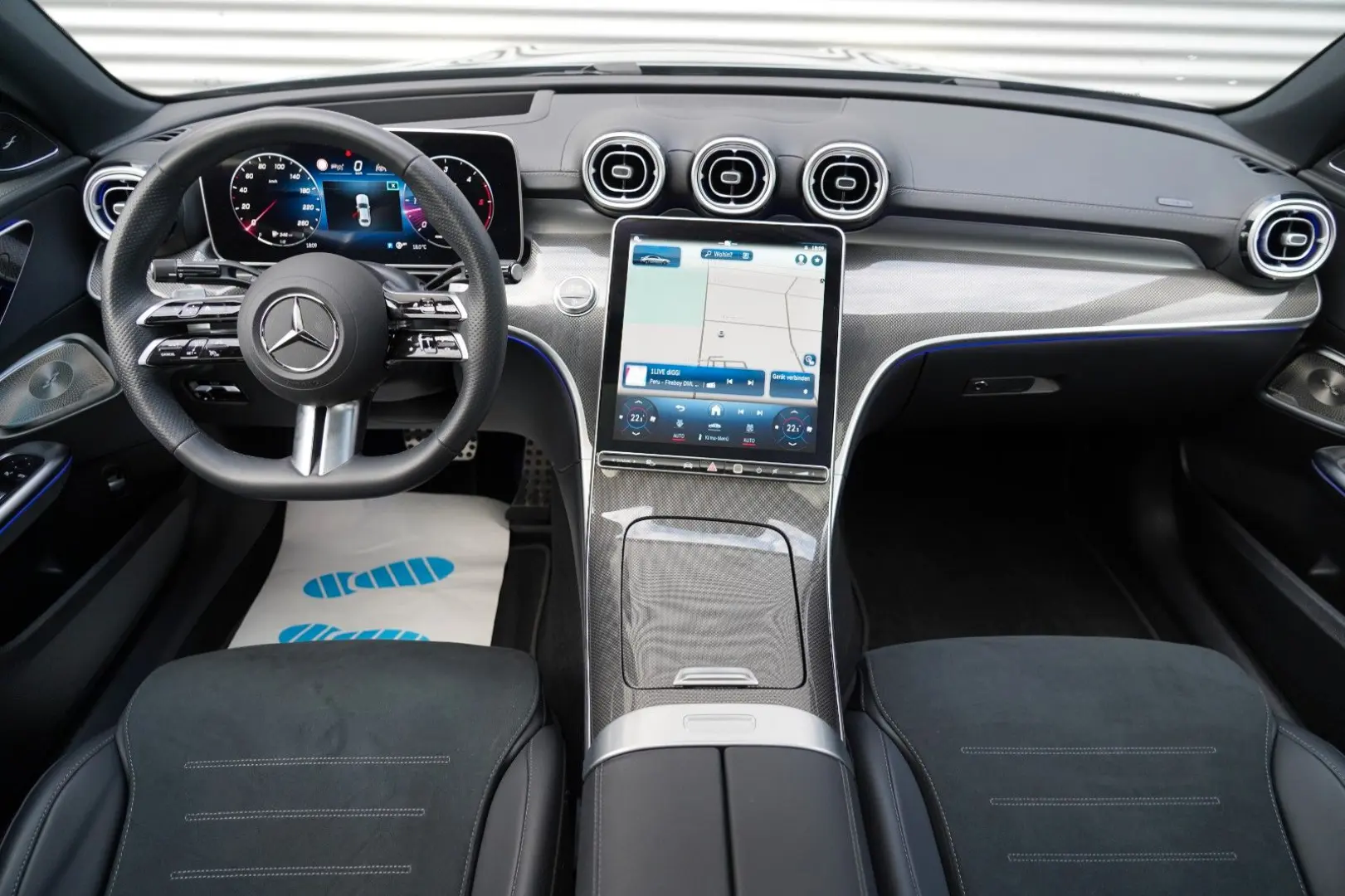 C220d 2x AMG PREMIUM  PANO HUD 360 AHK