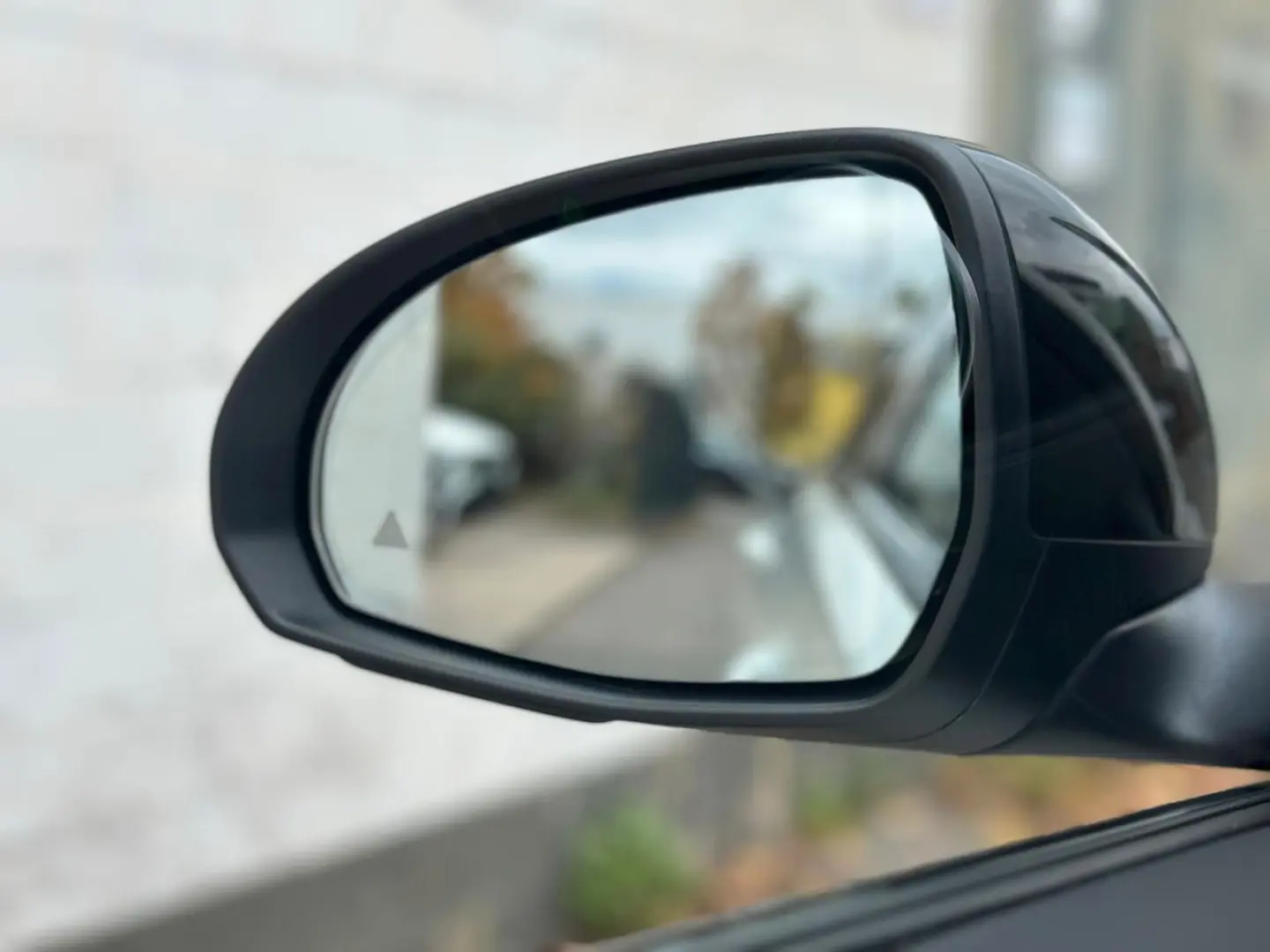 C 300 4M AMG Line MBEAM Pano 360 AHK Night P.DTR