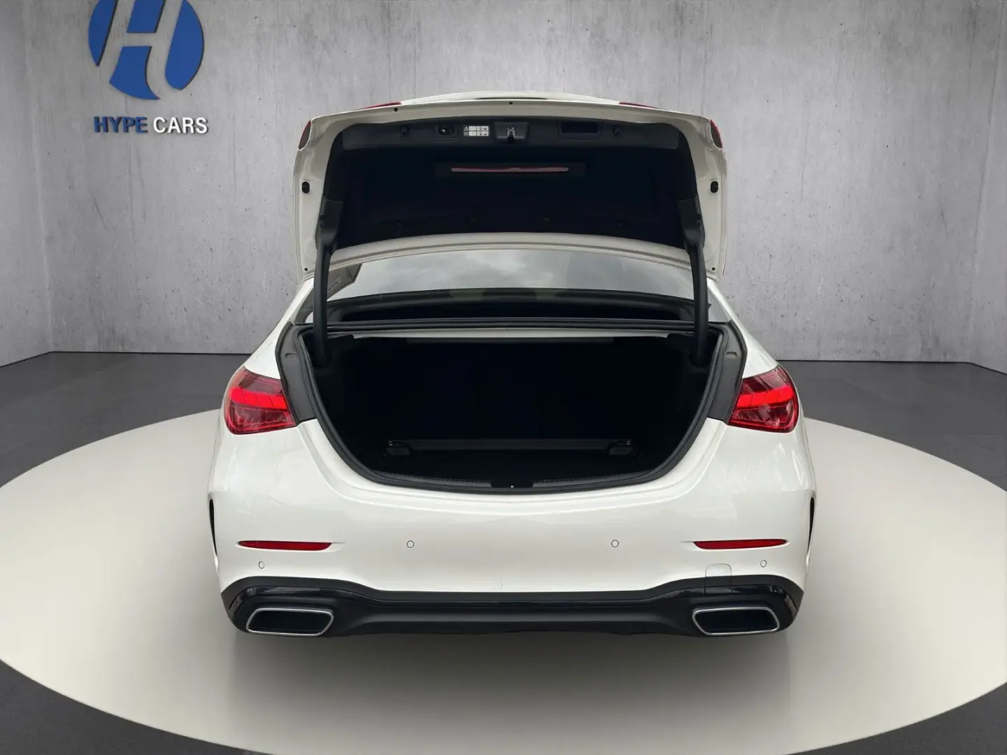 C 300 4M AMG Line MBEAM Pano 360 AHK Night P.DTR