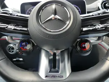 C 43 AMG 4M  360  Distronic Panorama HeadUp LED