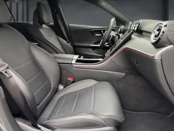 C 300 e AMG  Pano  MASSAGE  DISTR  Burmester AHK