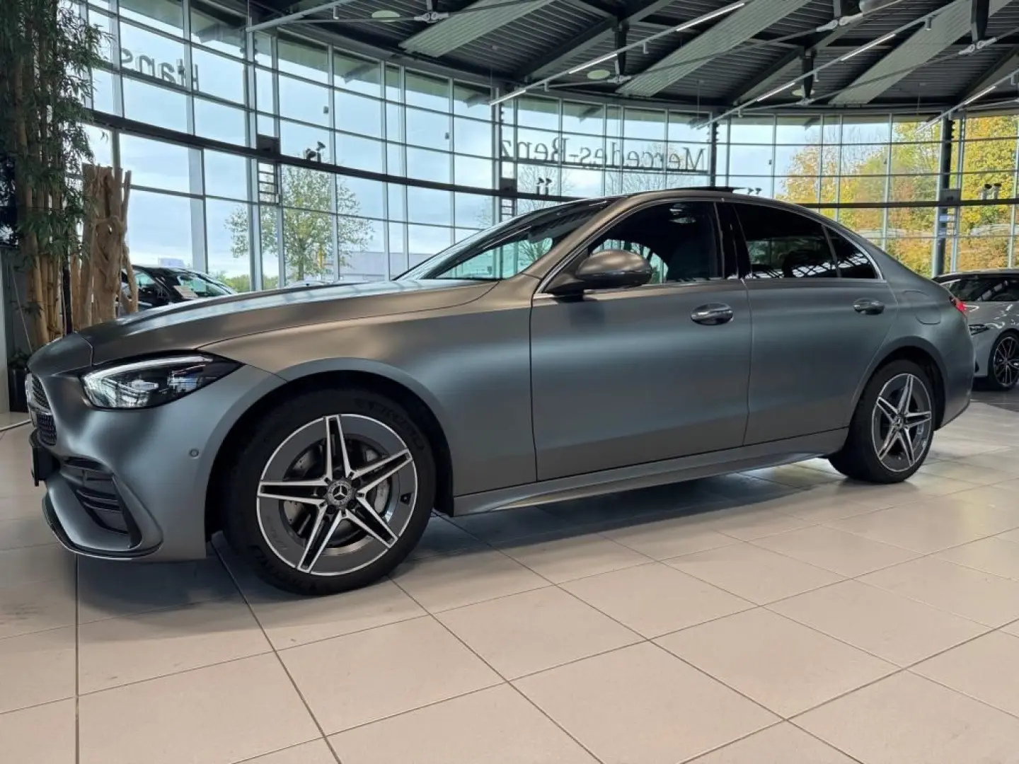 C 300 e AMG  Pano  MASSAGE  DISTR  Burmester AHK