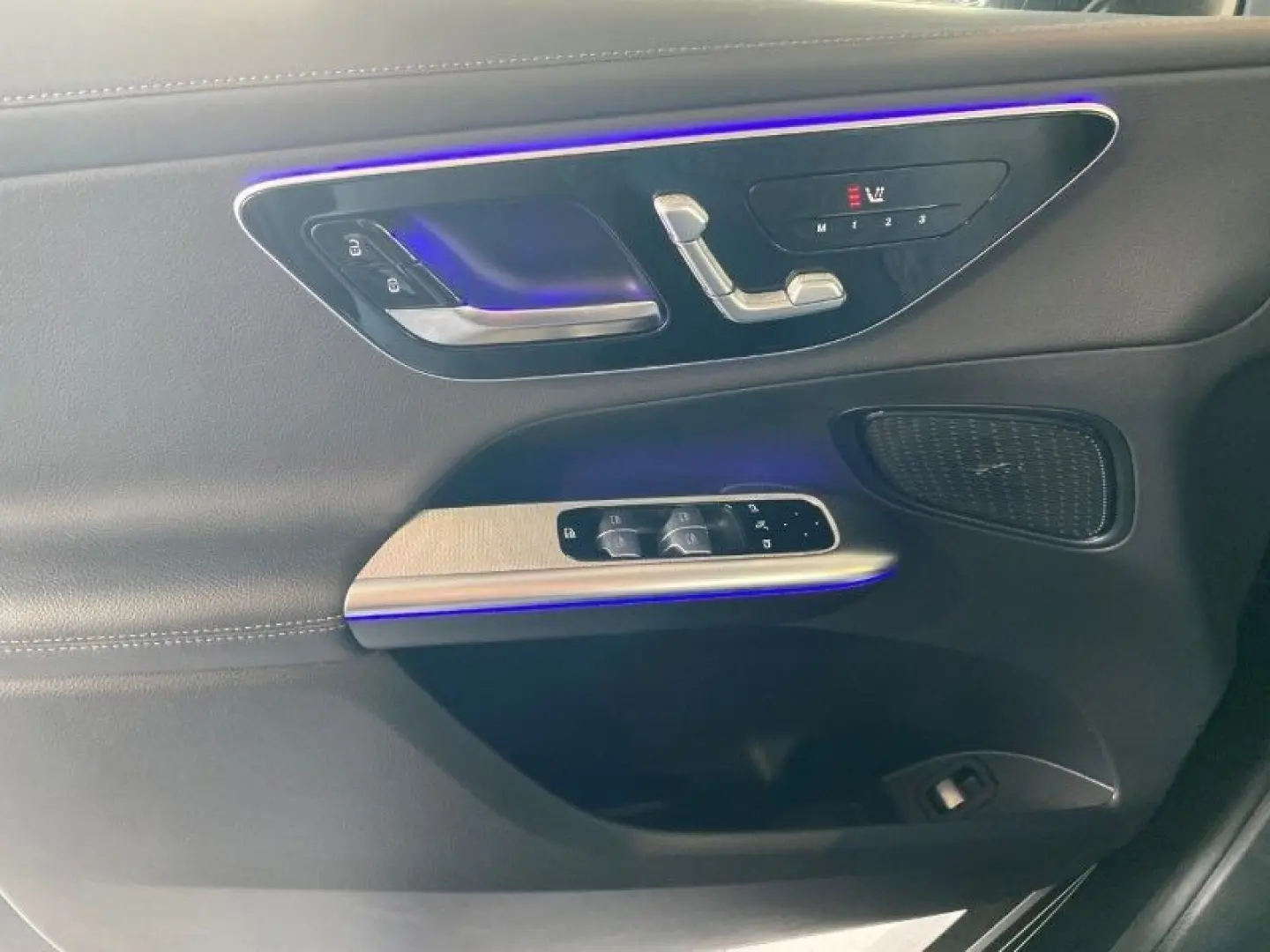 GLC 200 4M AMG Line Adv  20 Zoll Night Memory