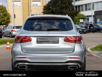 GLC 220 d 4M AMG Line  LED MBUX Pano KeyGo TotW