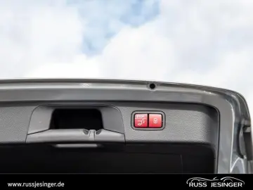 GLC 220 d 4M AMG Line  LED MBUX Pano KeyGo TotW