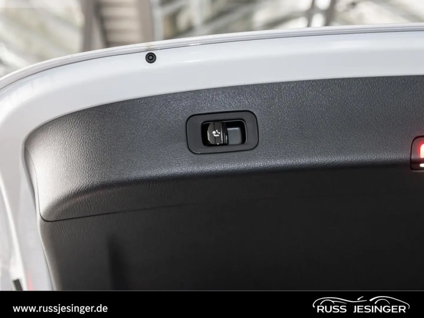 GLC 450 d 4M Avantgarde  AHK 360 KeyG Distr Burm