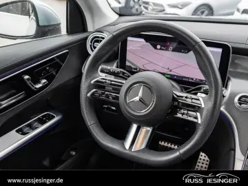 GLC 300 e 4M AMG Line  AHK Cam Pano Memory MBUX