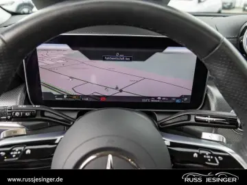 GLC 300 e 4M AMG Line  AHK Cam Pano Memory MBUX