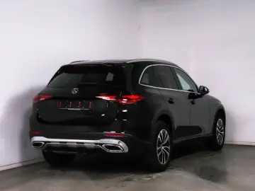 GLC 220 d 4M AVANTGARDE ADV PLUS  AHK PANO WI-PA