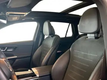 300 e 4MATIC   AMG   Distronic   Memory