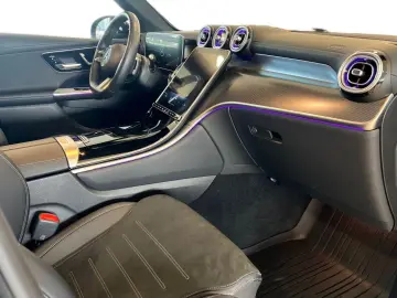 300 e 4MATIC   AMG   Distronic   Memory