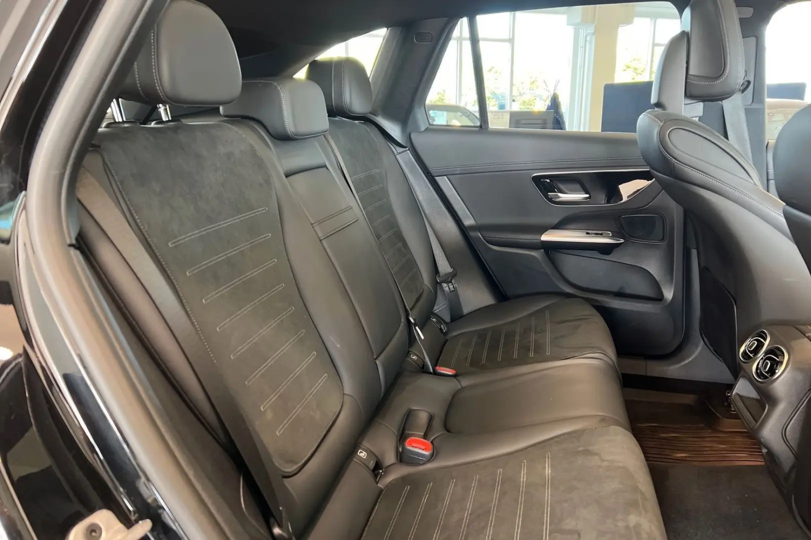 300 e 4MATIC   AMG   Distronic   Memory