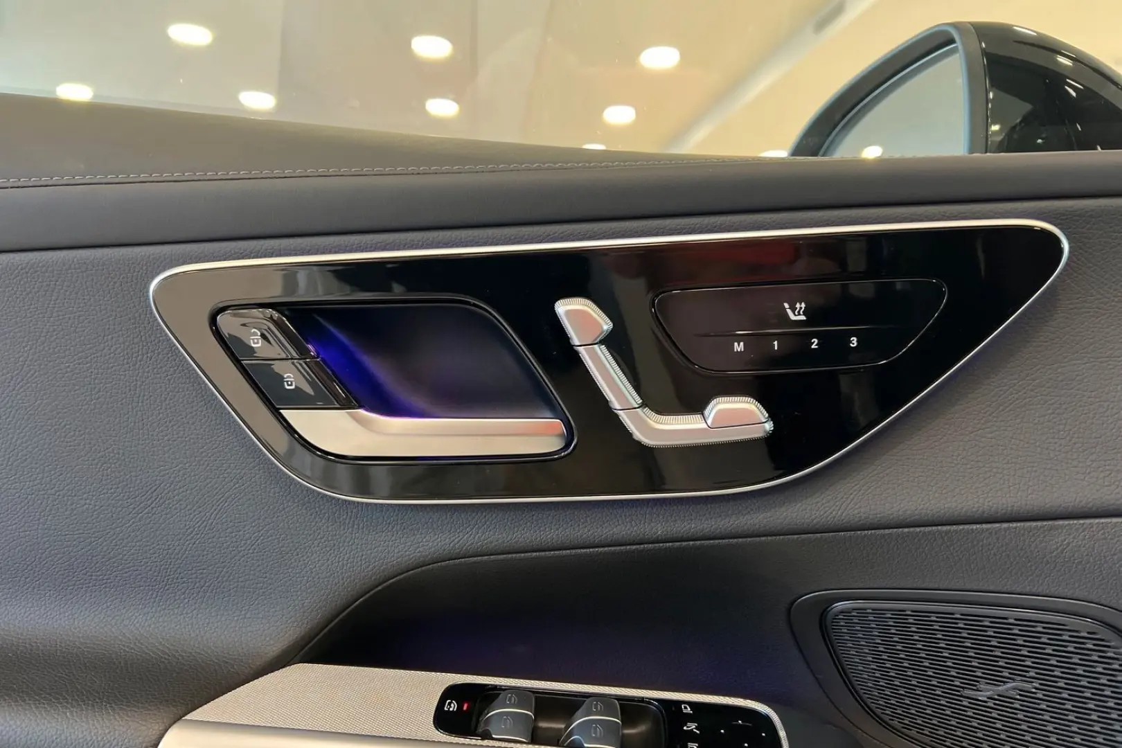 300 e 4MATIC   AMG   Distronic   Memory