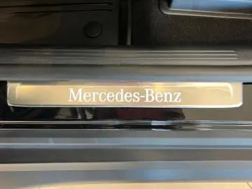 300 e 4MATIC   AMG   Distronic   Memory