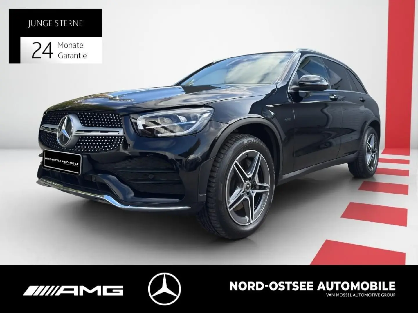 GLC 300 e 4M AMG PANO DISTRO AHK PDC LED KEYLESS