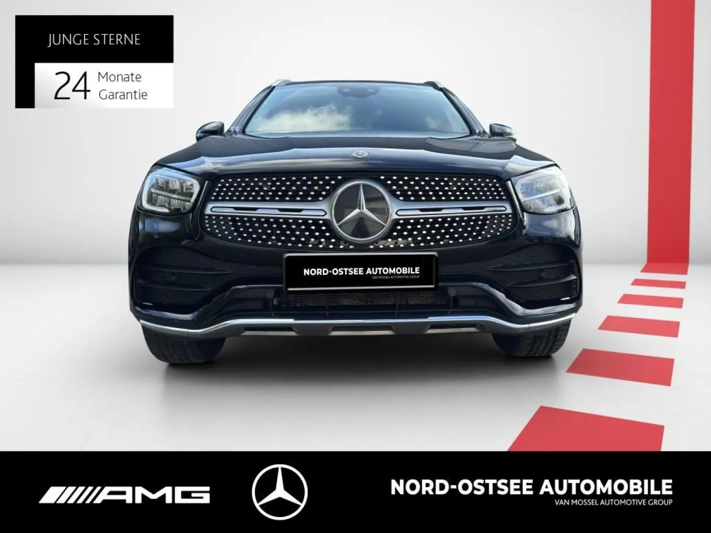 GLC 300 e 4M AMG PANO DISTRO AHK PDC LED KEYLESS