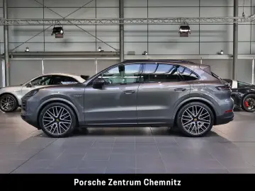 Cayenne E-Hybrid Luft;Massage;Soft-Close;BOSE