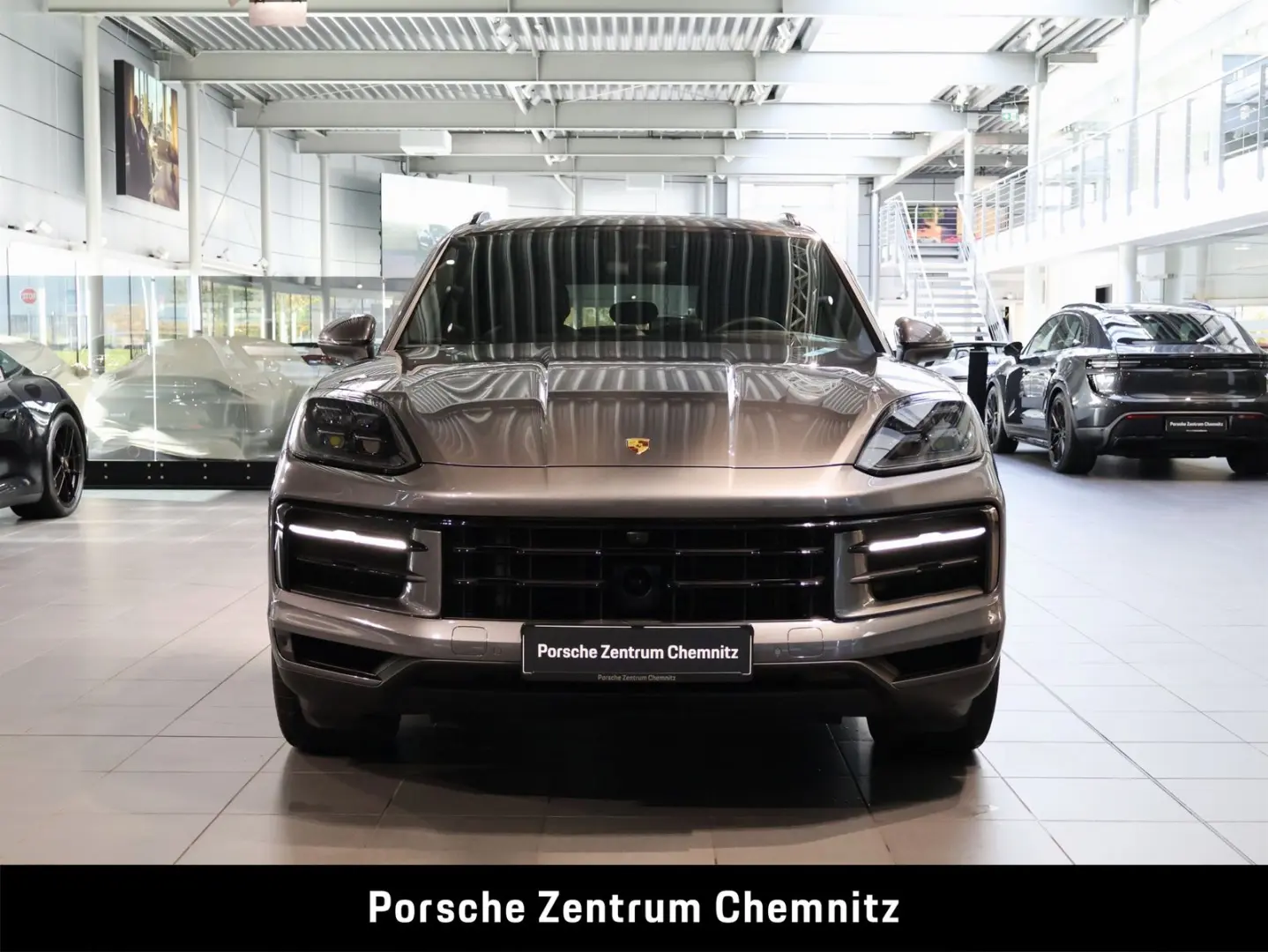 Cayenne E-Hybrid Luft;Massage;Soft-Close;BOSE