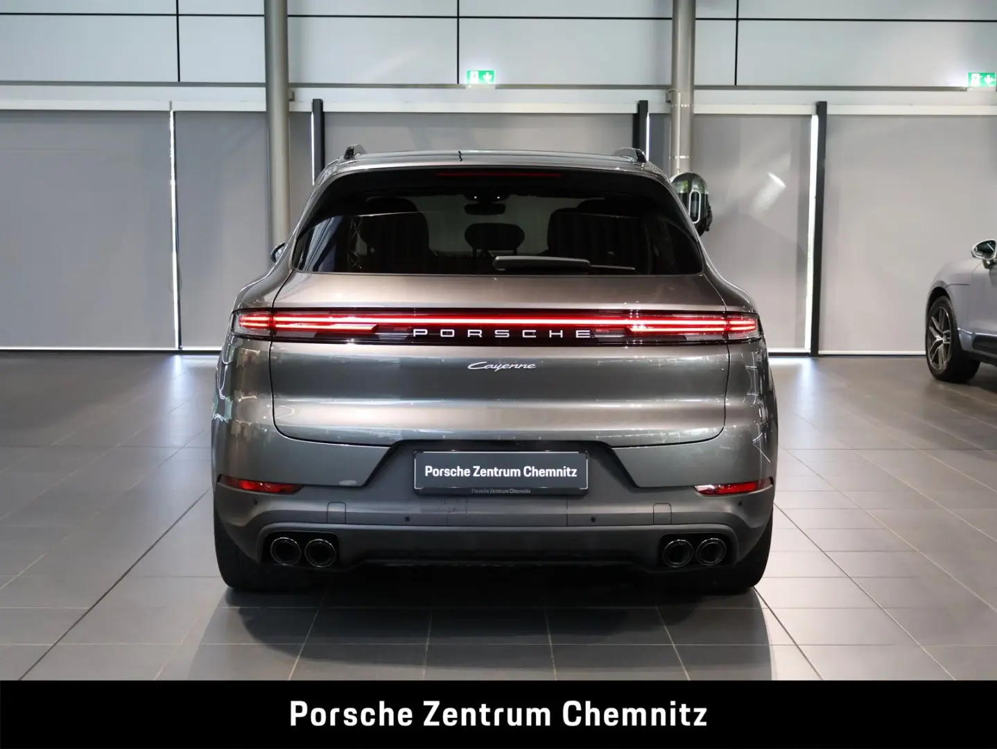 Cayenne E-Hybrid Luft;Massage;Soft-Close;BOSE