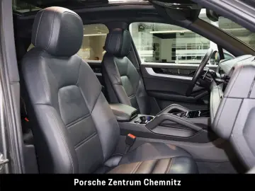 Cayenne E-Hybrid Luft;Massage;Soft-Close;BOSE