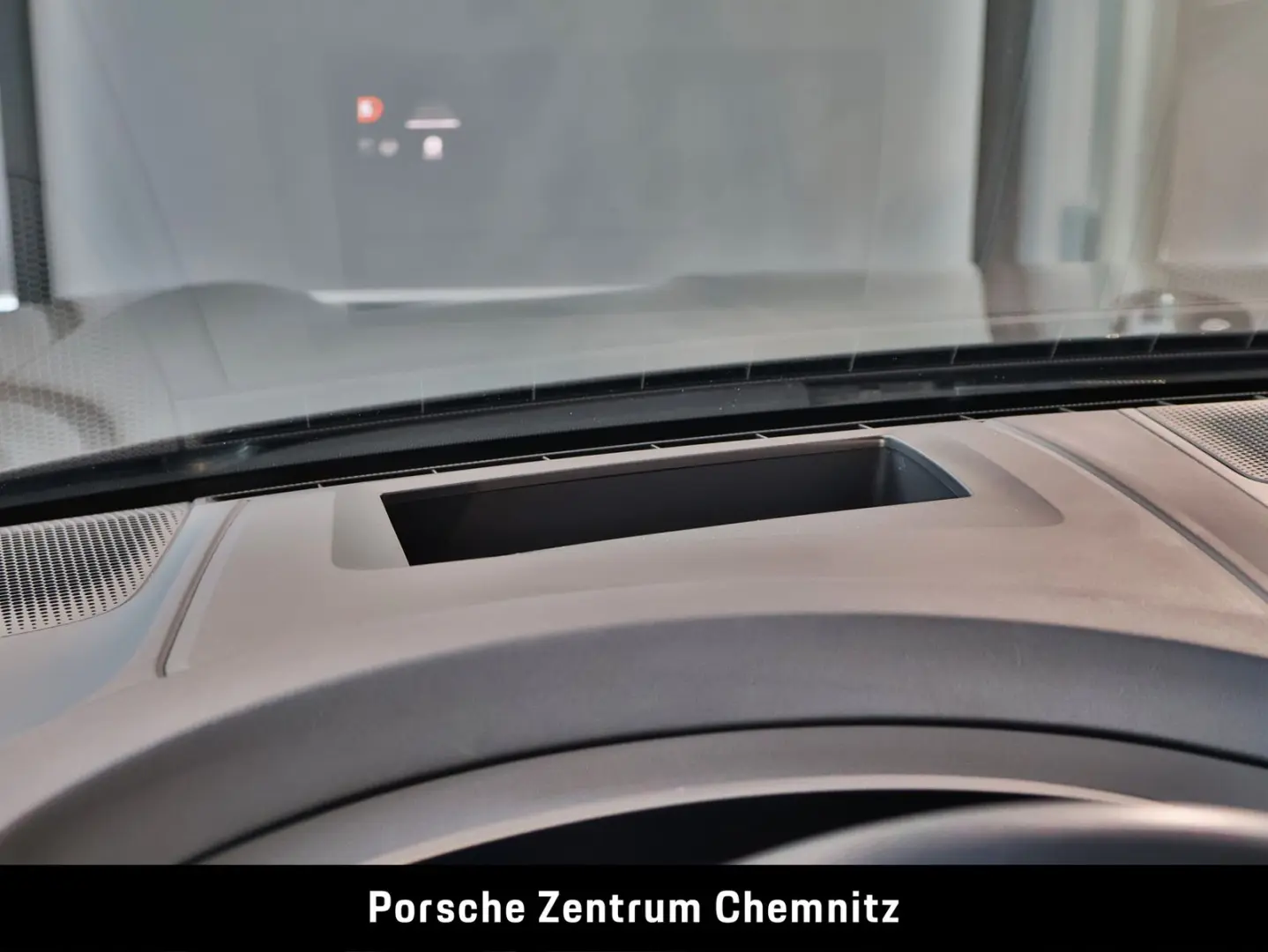 Cayenne E-Hybrid Luft;Massage;Soft-Close;BOSE