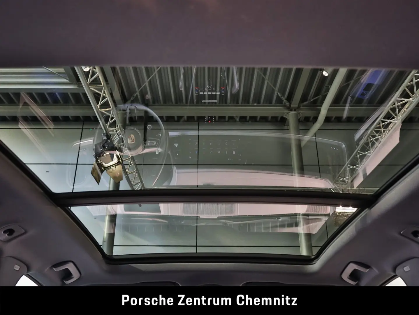 Cayenne E-Hybrid Luft;Massage;Soft-Close;BOSE