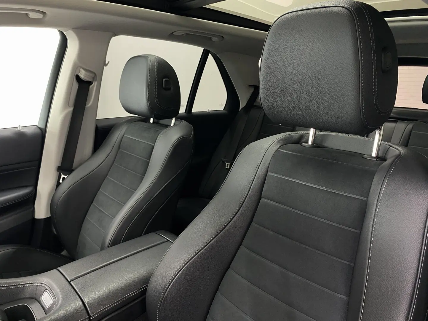 GLE 400 d 4M AMG LED DIST AHK 360  PANO KEY HEAD