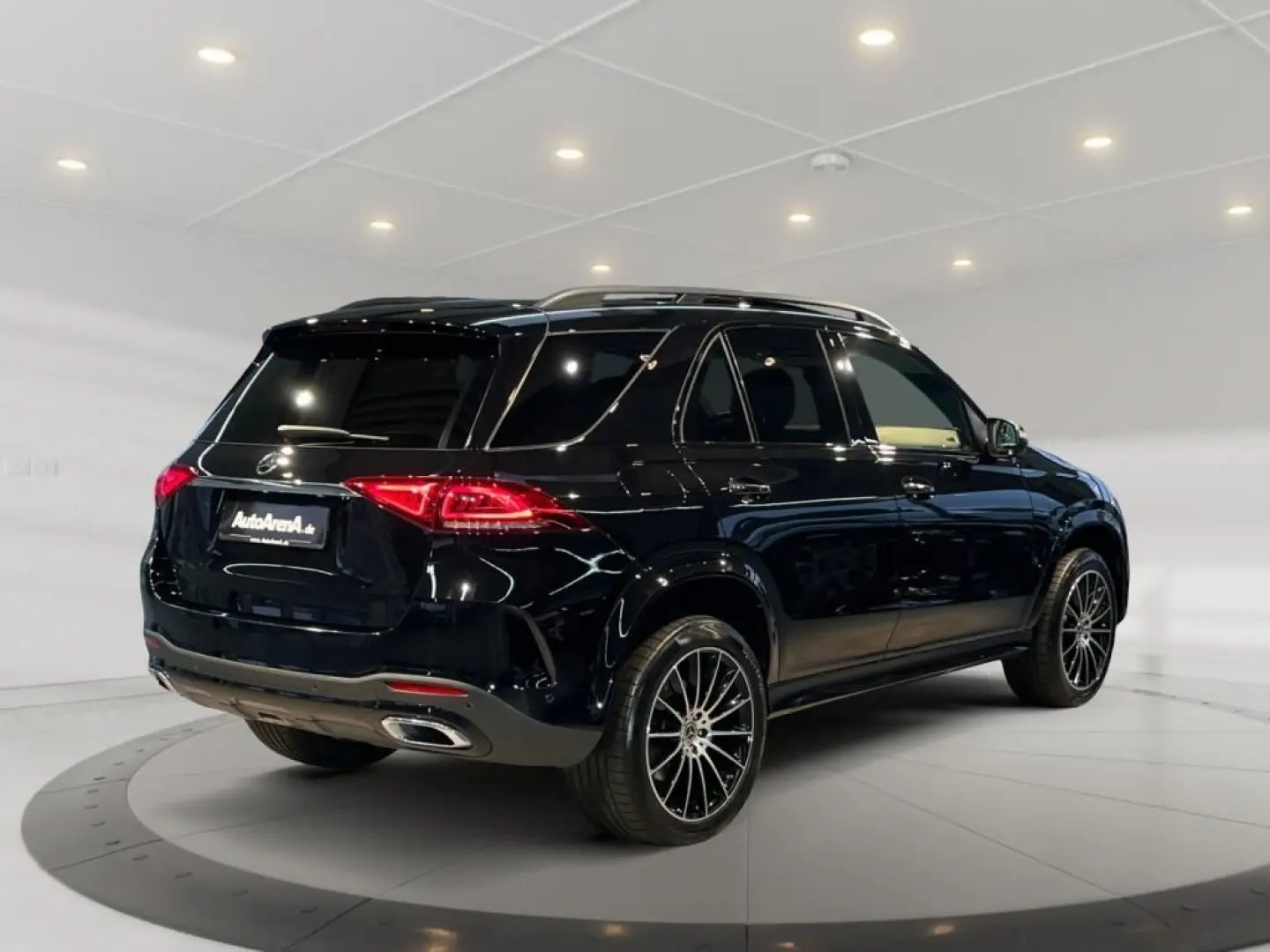 GLE 300 d 4matic AMG  MBUX Wide Navi Pano Burm