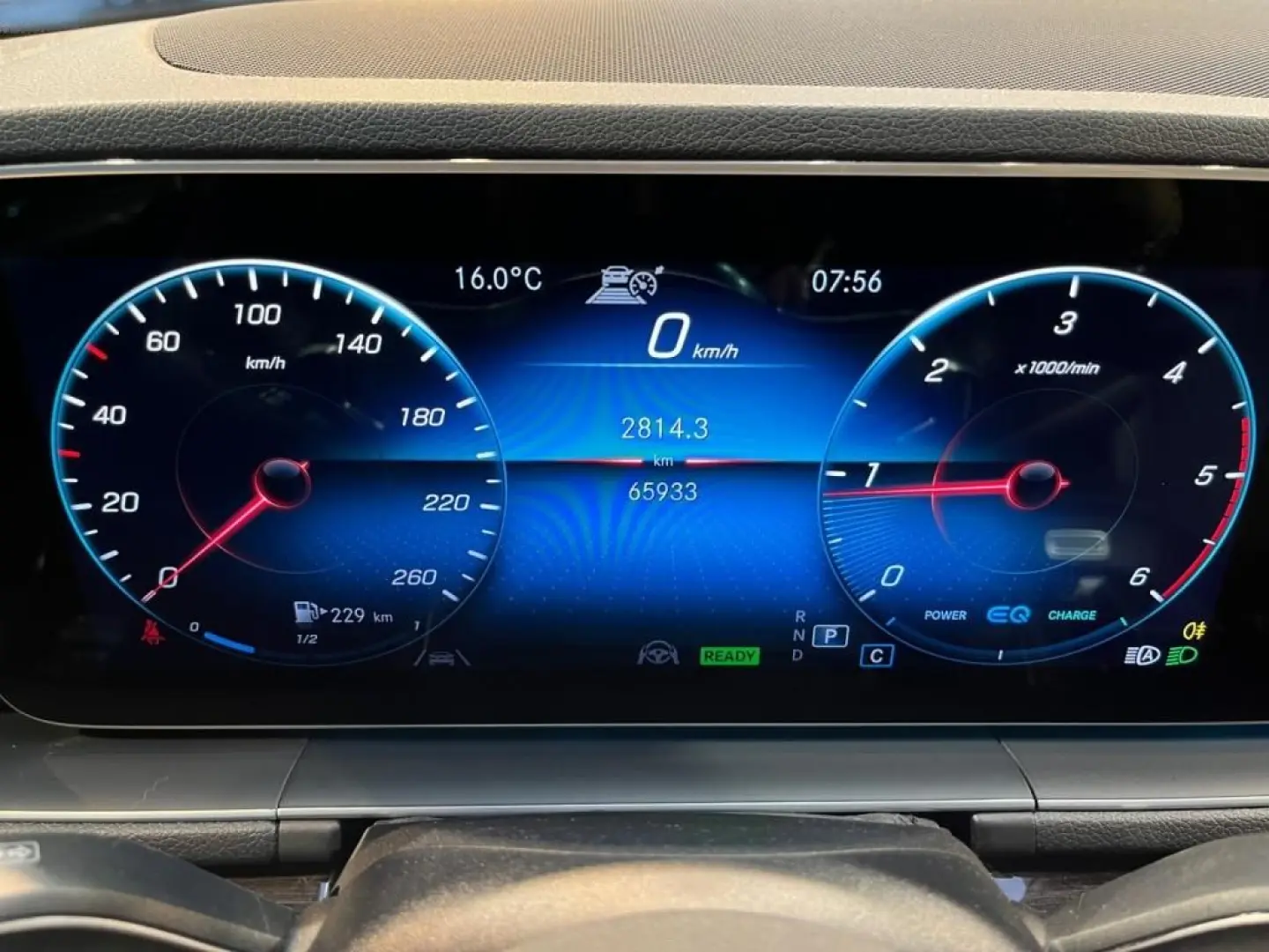 GLE 300 d 4matic AMG  MBUX Wide Navi Pano Burm