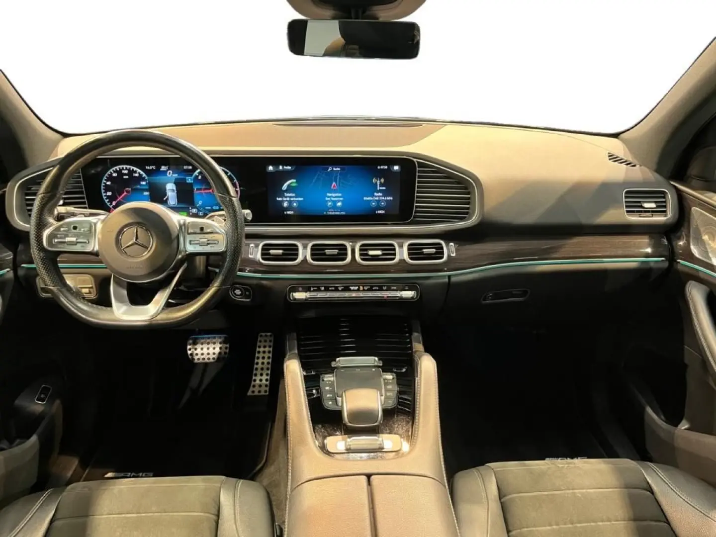 GLE 300 d 4matic AMG  MBUX Wide Navi Pano Burm